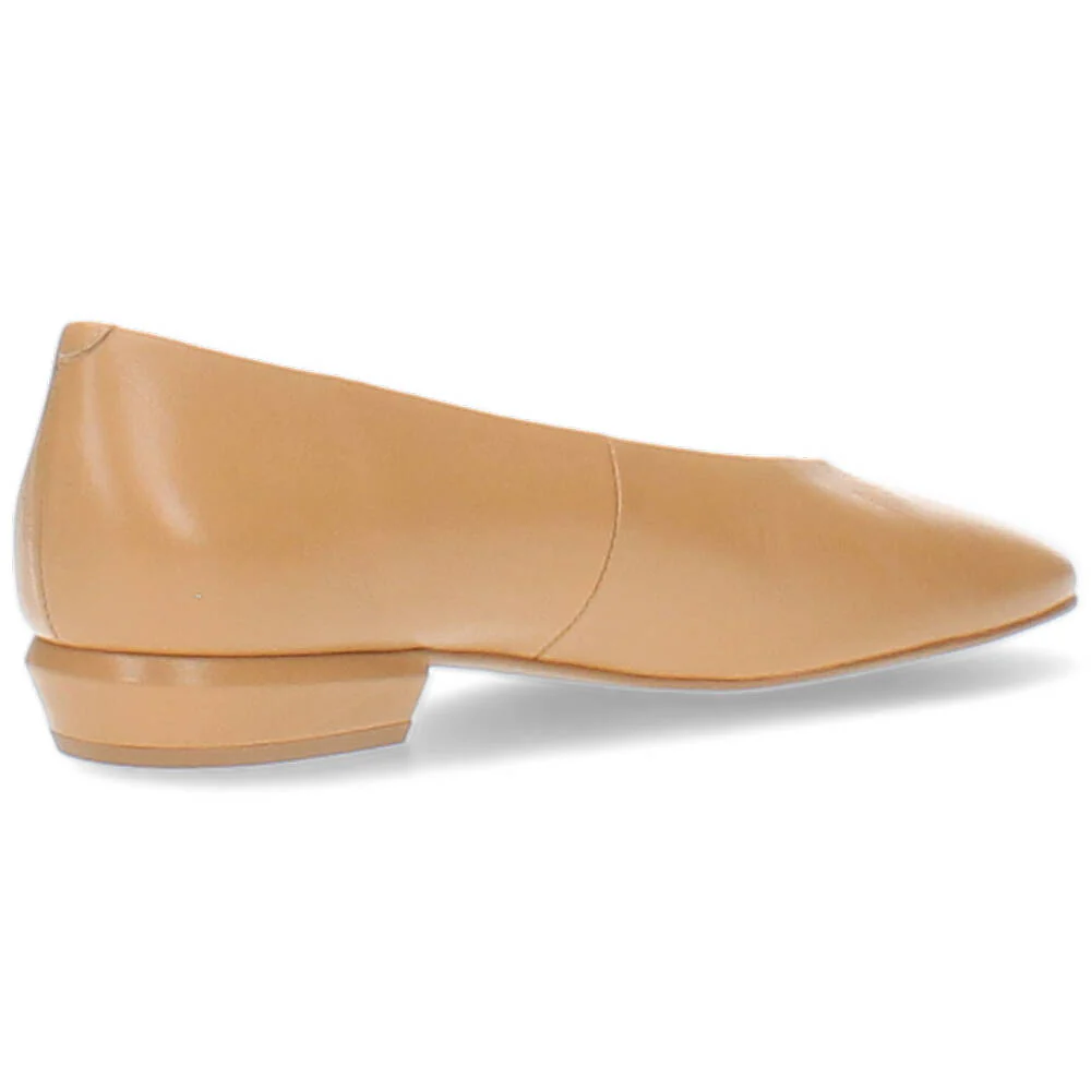 beige ballerina - Image 4
