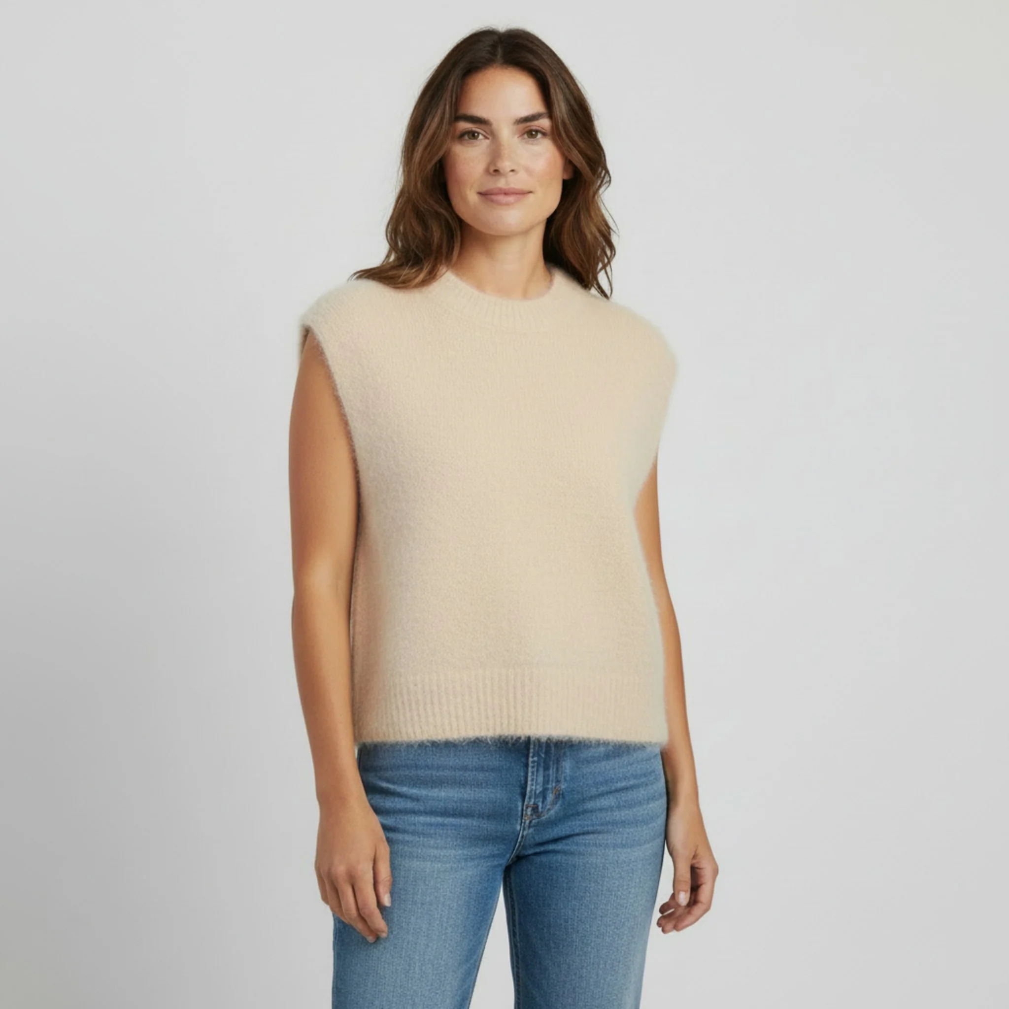 beige debardeur