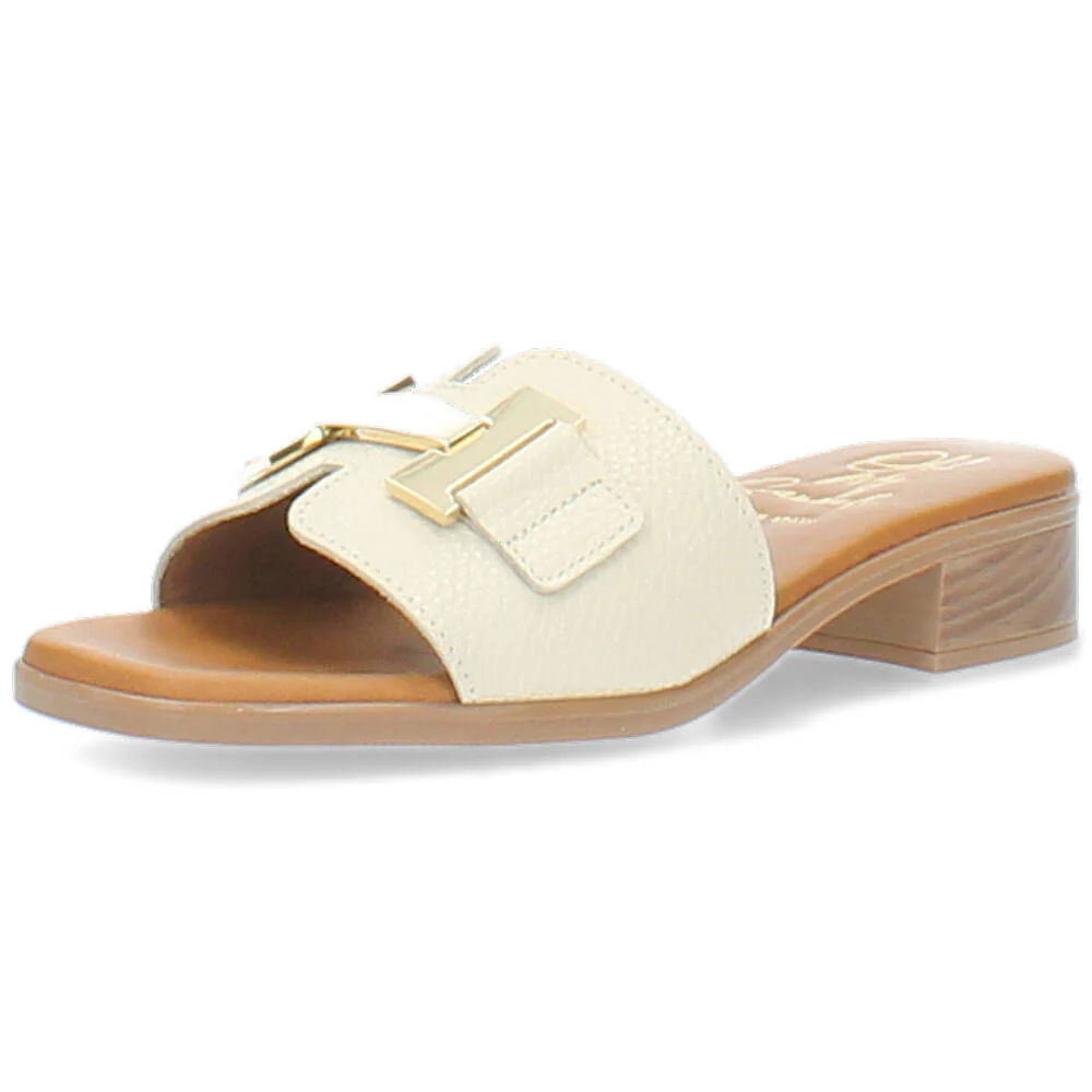 beige muil