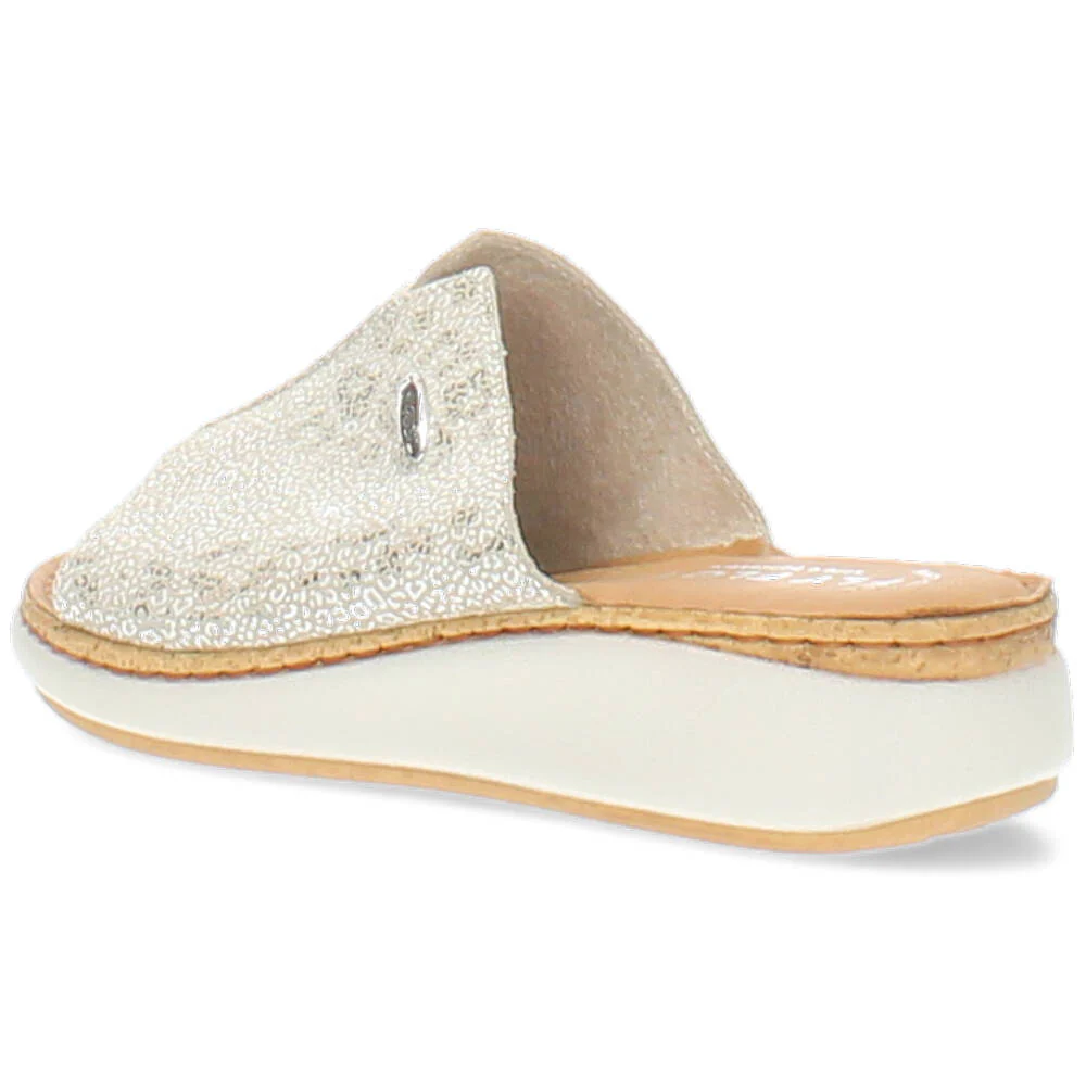 beige slipper - Image 3