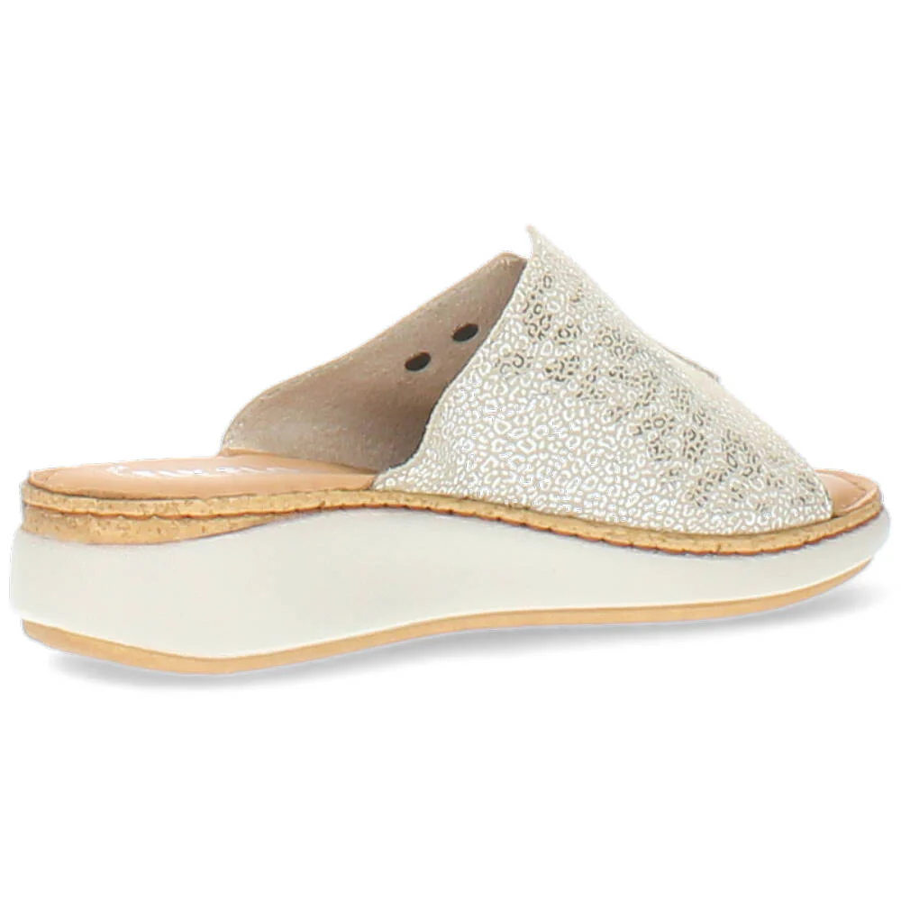 beige slipper - Image 6