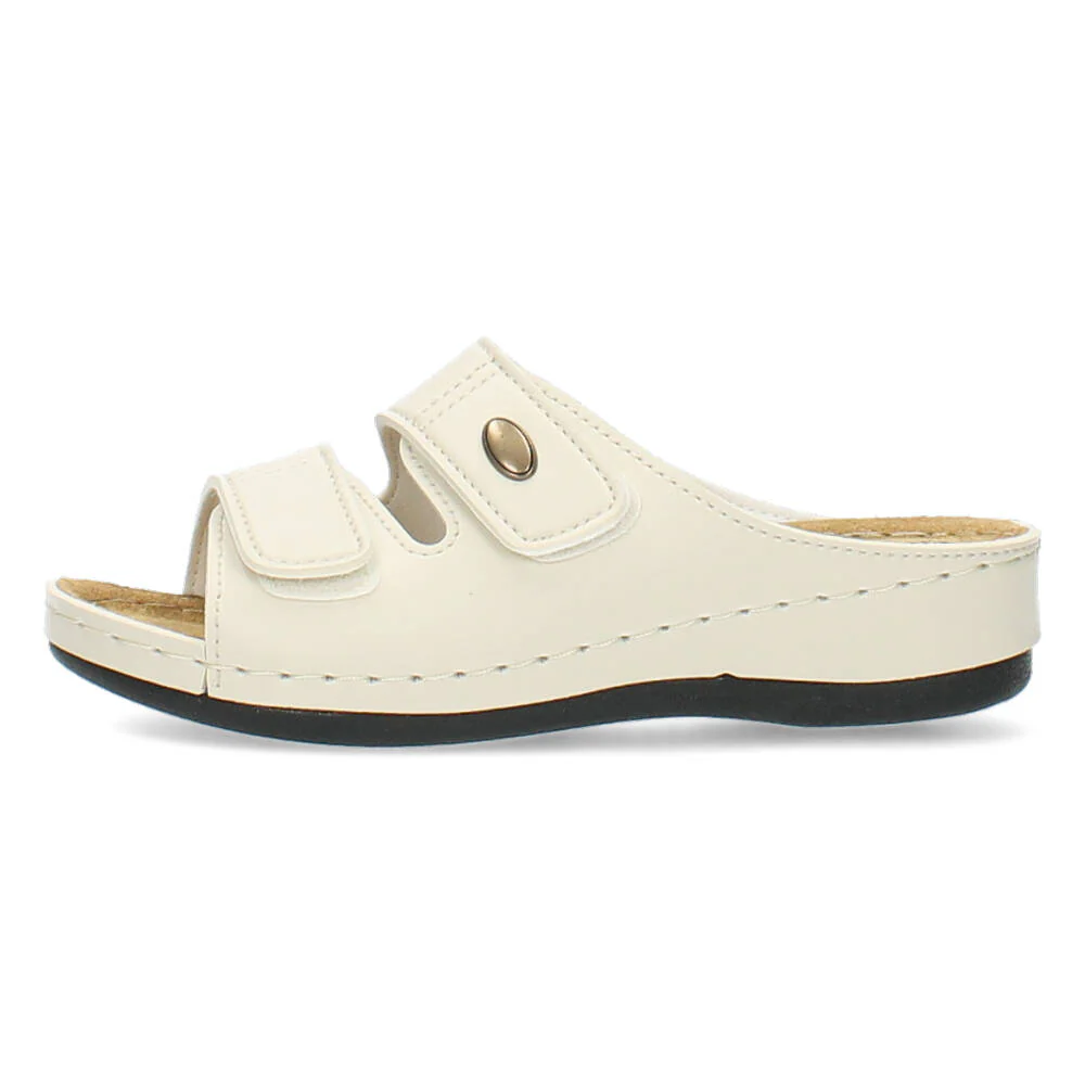 Beige slippers - Image 5