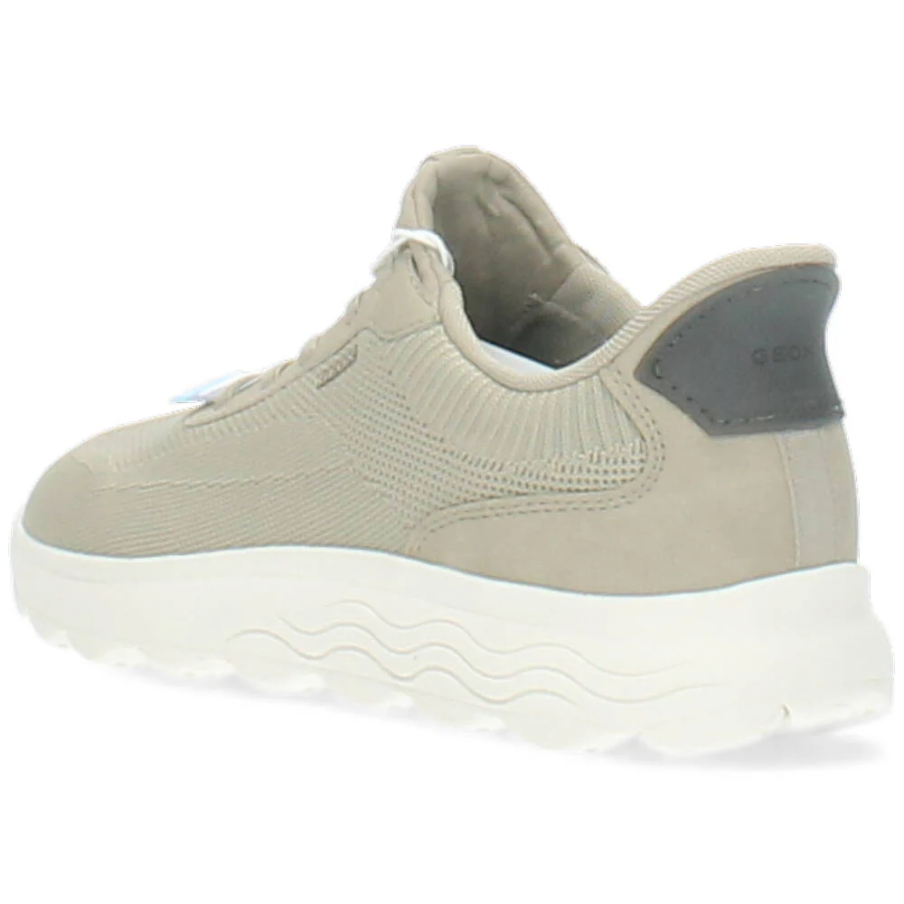 beige sneaker - Image 4