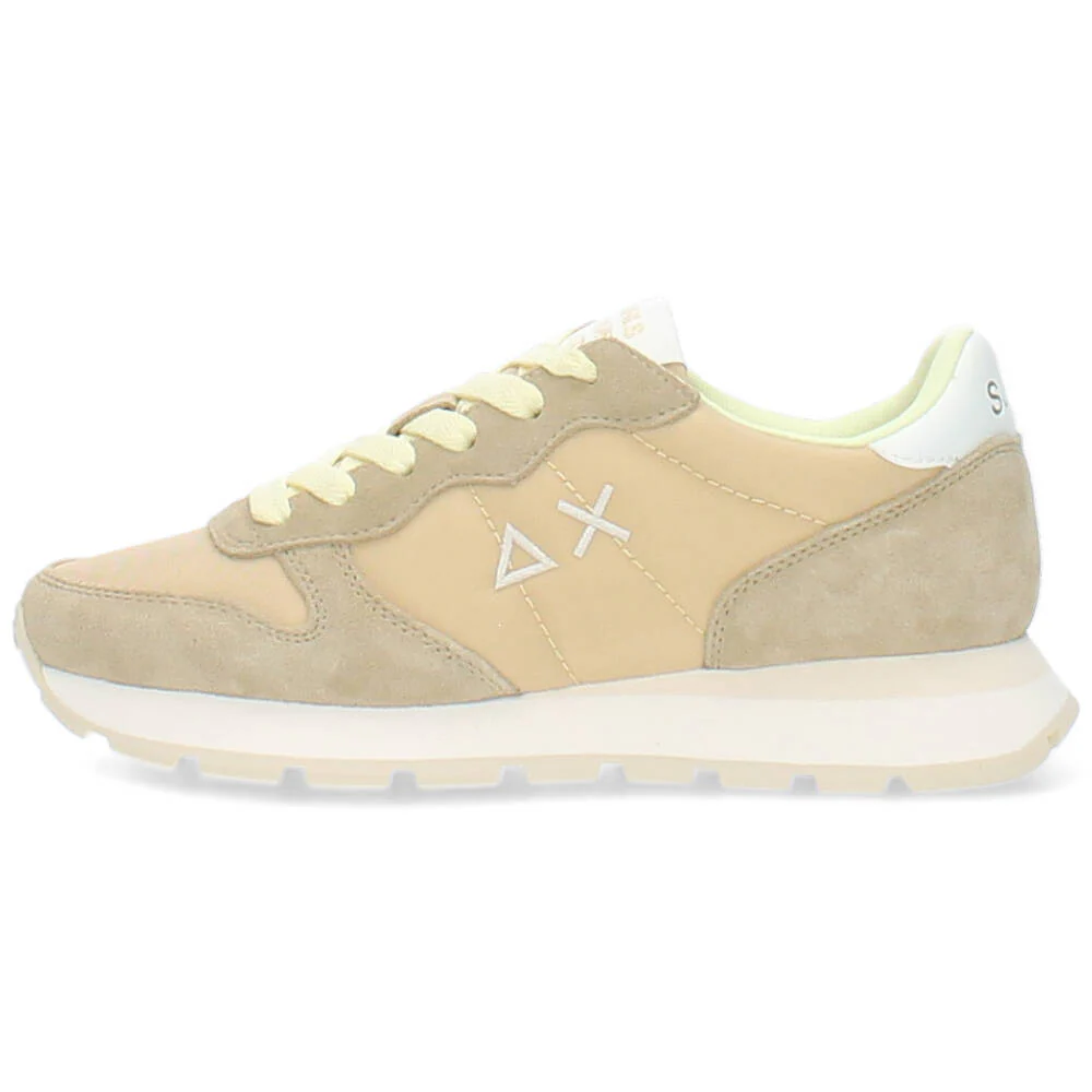 beige sneaker - Image 2