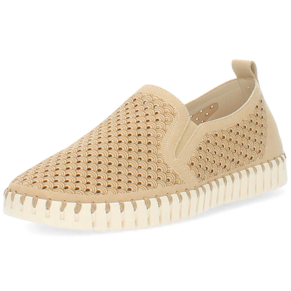 cognac slip-on