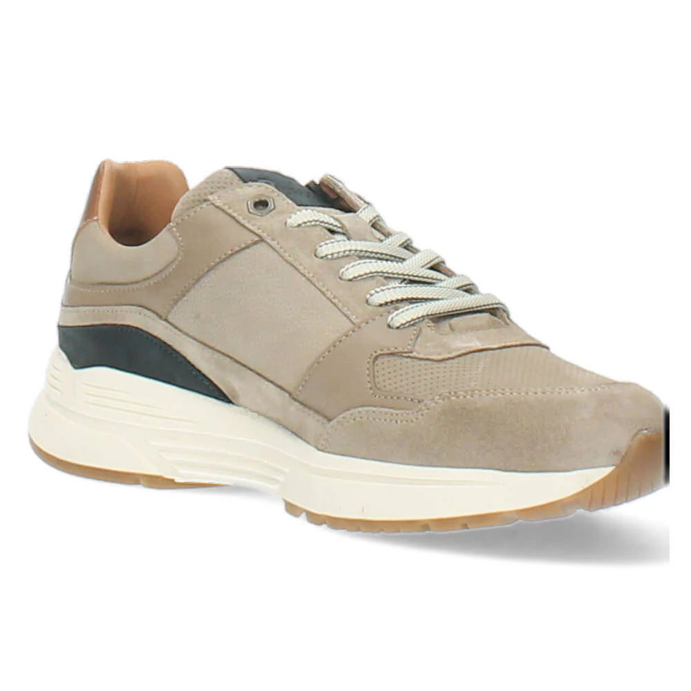 taupe sneaker - Image 5